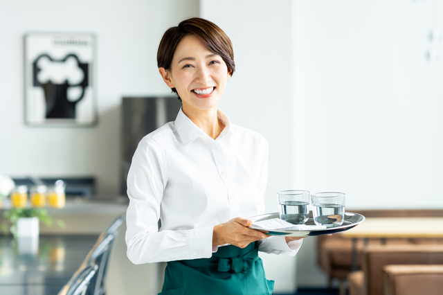 大阪ガスビル食堂(サービススタッフ)